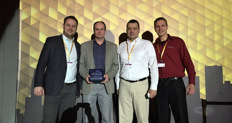 Tým společnosti SolidVision na slavnostním vyhlášení nejlepších prodejců SOLIDWORKSu. Zleva Lukáš Mikulka, Hynek Horák, Rostislav Hanák a Josef Kašík. Foto: SolidVision