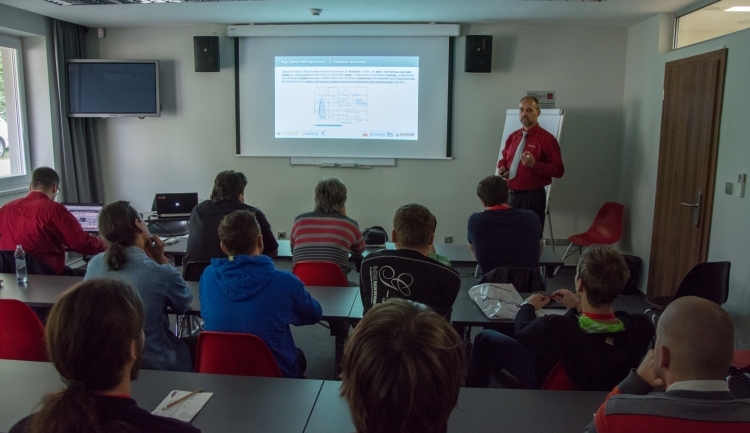 Jak efektivně programovat v SolidCAMu poradil Ivan Cimr. Foto: Miroslav Vyhnalík