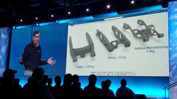 Výhody topologické optimalizace spočívají ve snižování váhy a konstrukci atraktivního designu, neboli tzv. bionické konstrukce. Výroba zpravidla probíhá 3D tiskem.